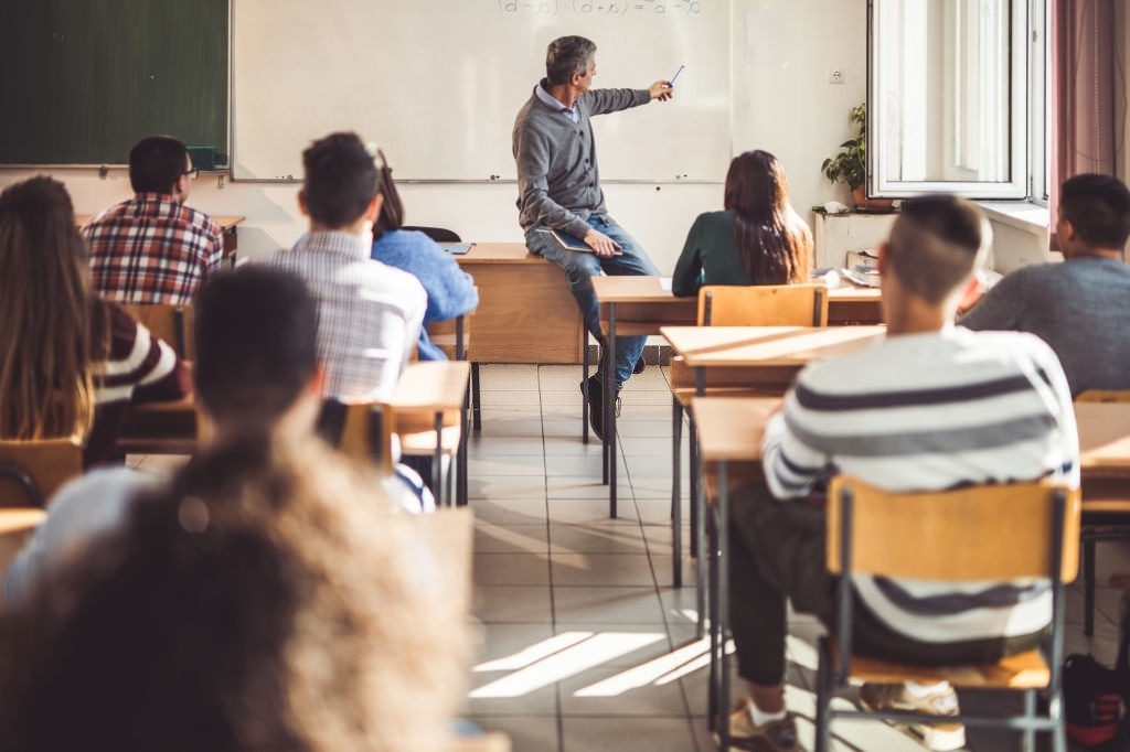 improve your secondary school grades with a private tutor