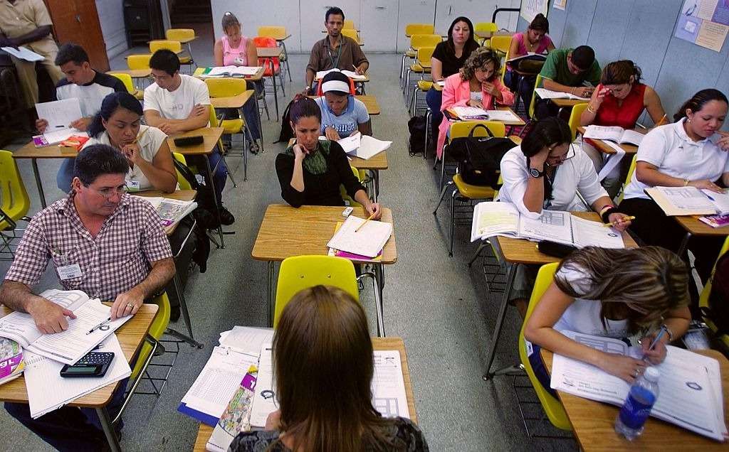 Conocer el complemento de régimen verbal