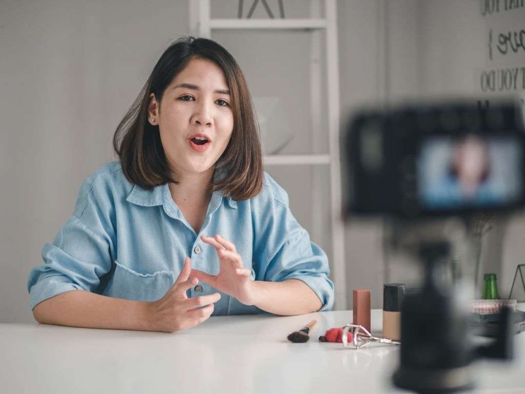 Learn to pronounce Catalan